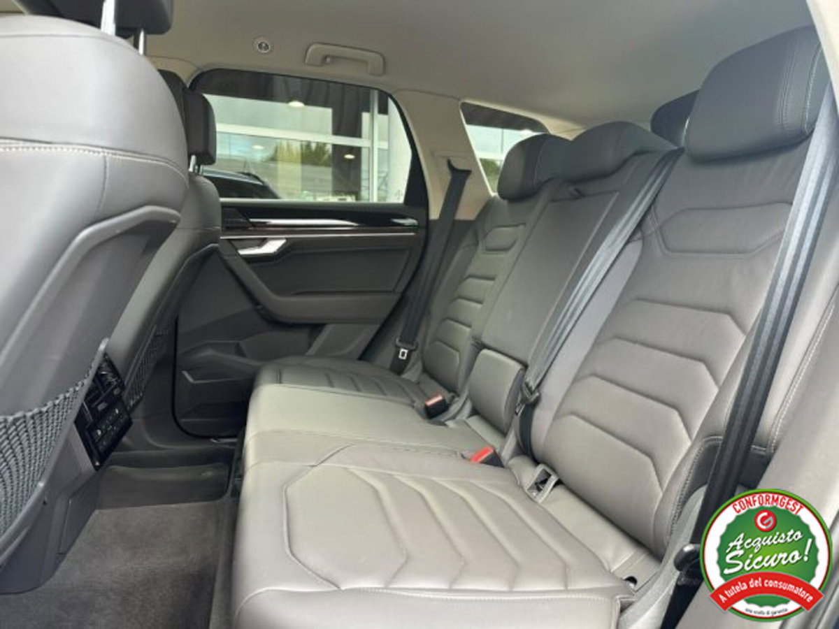 Volkswagen Touareg 3.0 V6 TDI SCR Atmosphere (19)