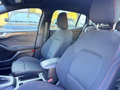 Ford Focus 1.0 EcoBoost Hybrid 125 CV Powershift 5p. ST-Line X (6)