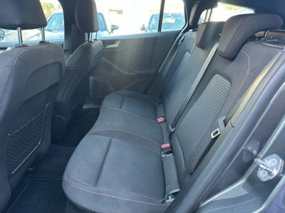 Ford Focus Station Wagon 1.0 EcoBoost Hybrid 125 CV Powershift SW ST-Line X (11)