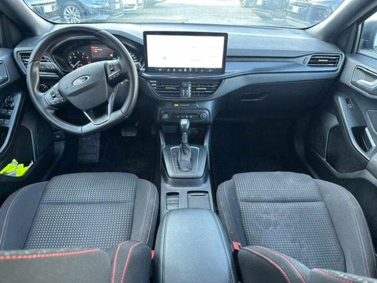 Ford Focus Station Wagon 1.0 EcoBoost Hybrid 125 CV Powershift SW ST-Line X (12)
