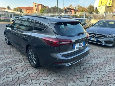 Ford Focus Station Wagon 1.0 EcoBoost Hybrid 125 CV Powershift SW ST-Line X (6)