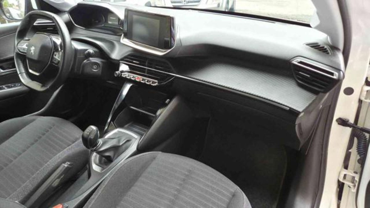 Peugeot 208 1.2 puretech Active s&s 75cv (10)
