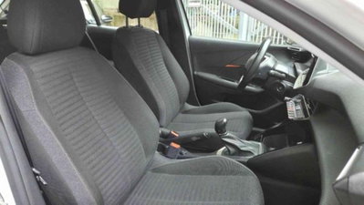 Peugeot 208 1.2 puretech Active s&s 75cv (13)