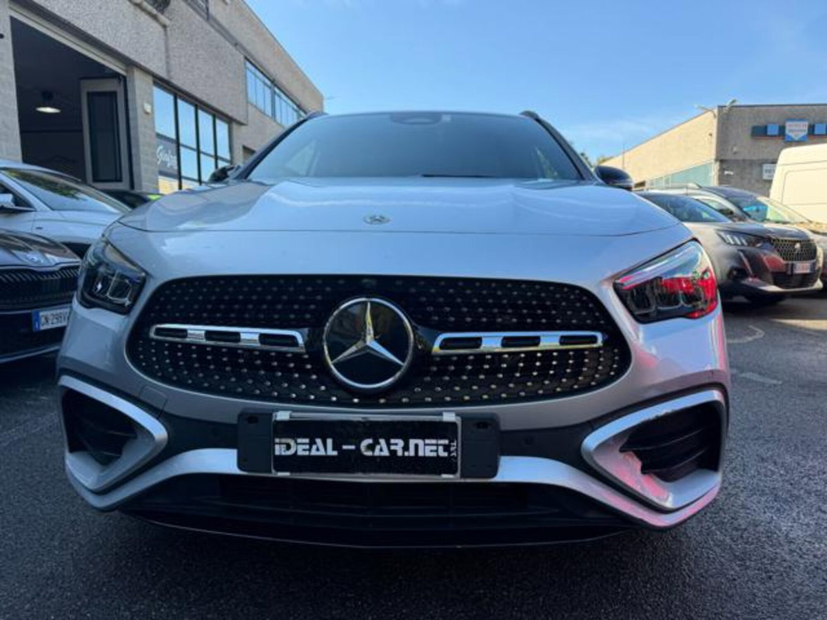 Mercedes-Benz GLA SUV 200 d AMG Line Premium Plus 4matic auto (4)