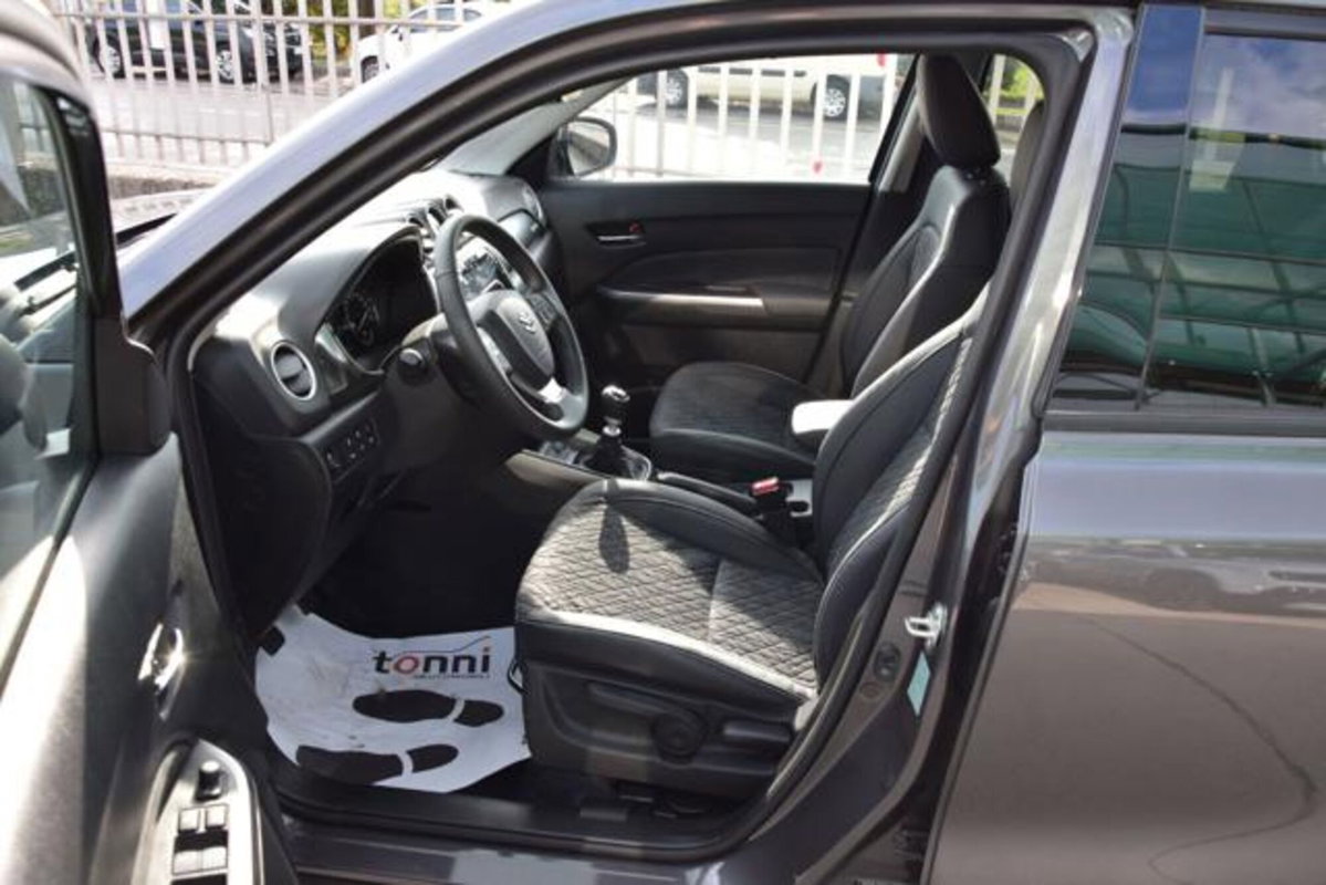 Suzuki Vitara 1.4 Hybrid 4WD AllGrip Easy Top (13)