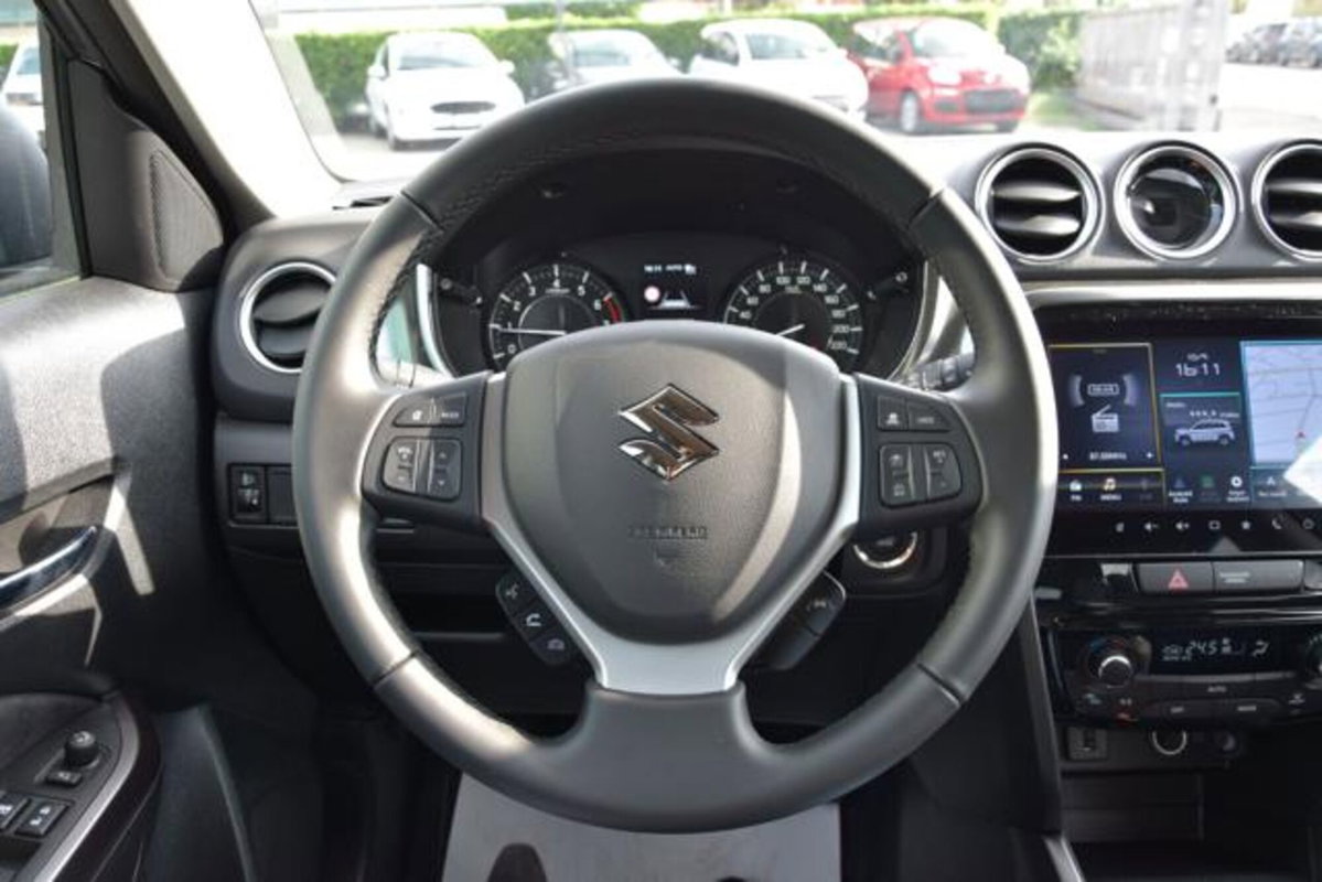 Suzuki Vitara 1.4 Hybrid 4WD AllGrip Easy Top (17)