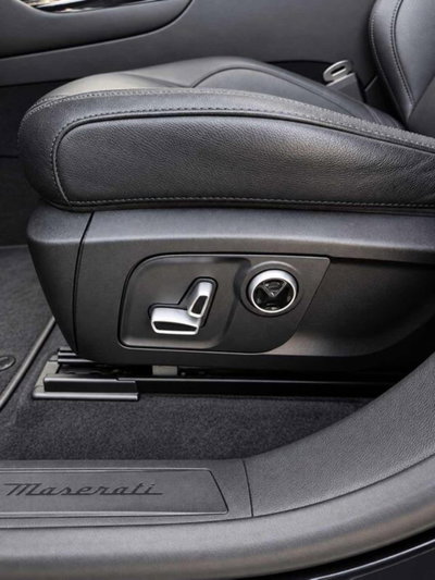 Maserati Levante Levante MHEV 330 CV AWD GT (14)