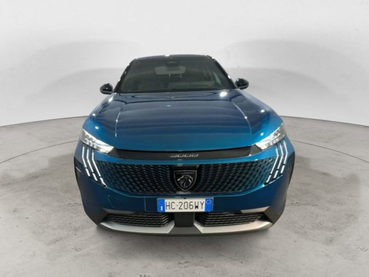 Peugeot 3008 1.2 hybrid 48V GT 136cv e-dcs6 (2)