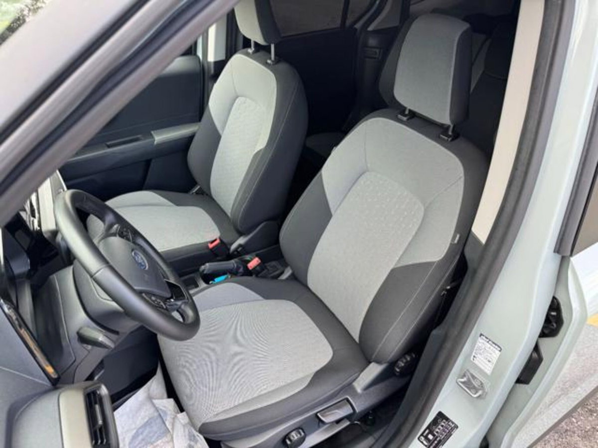 Ford Tourneo Courier 1.0 ecoboost 125cv Active powershift (11)