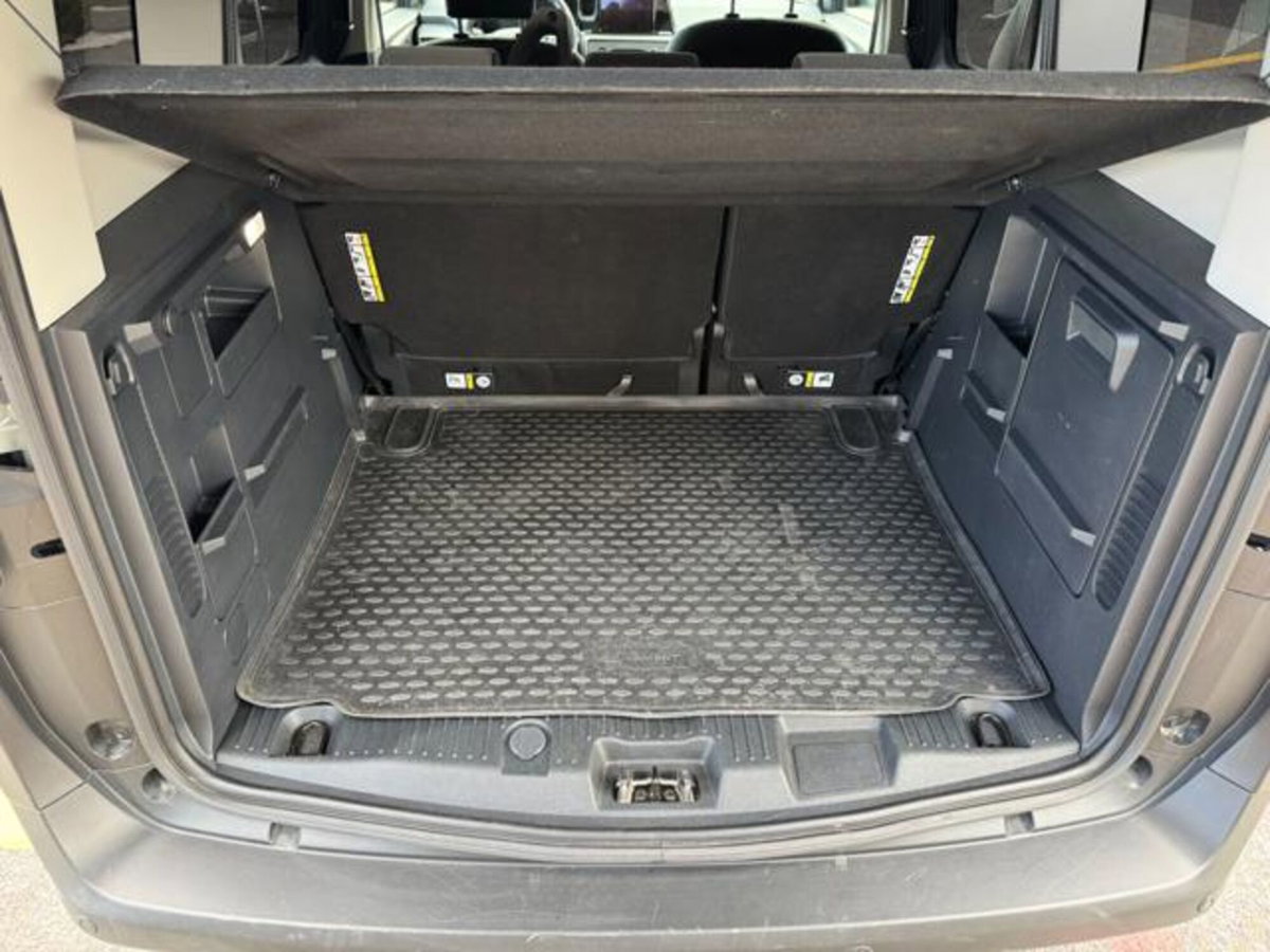 Ford Tourneo Courier 1.0 ecoboost 125cv Active powershift (15)