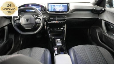 Peugeot 2008 PureTech 130 S&S EAT8 Allure Pack (12)