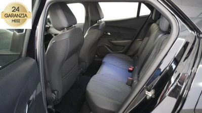 Peugeot 2008 PureTech 130 S&S EAT8 Allure Pack (10)