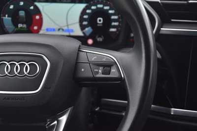 Audi Q3 Sportback 35 TDI quattro S tronic Business Plus (20)