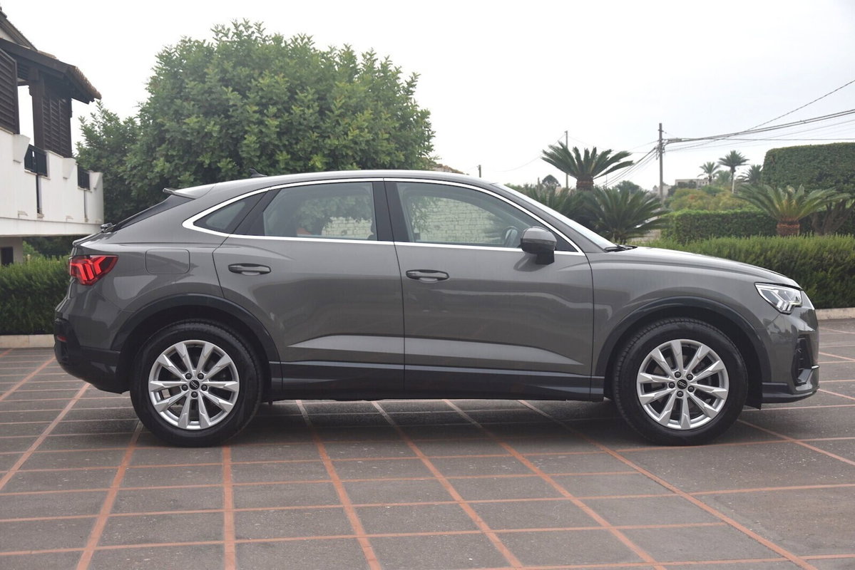 Audi Q3 Sportback 35 TDI quattro S tronic Business Plus (4)