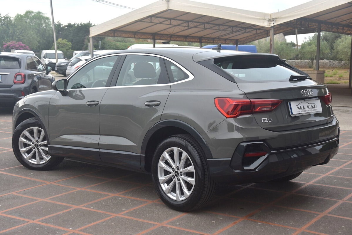 Audi Q3 Sportback 35 TDI quattro S tronic Business Plus (5)