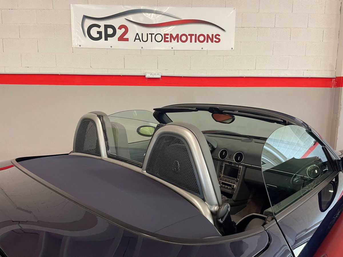 Porsche Boxster 3.2 24V S (11)