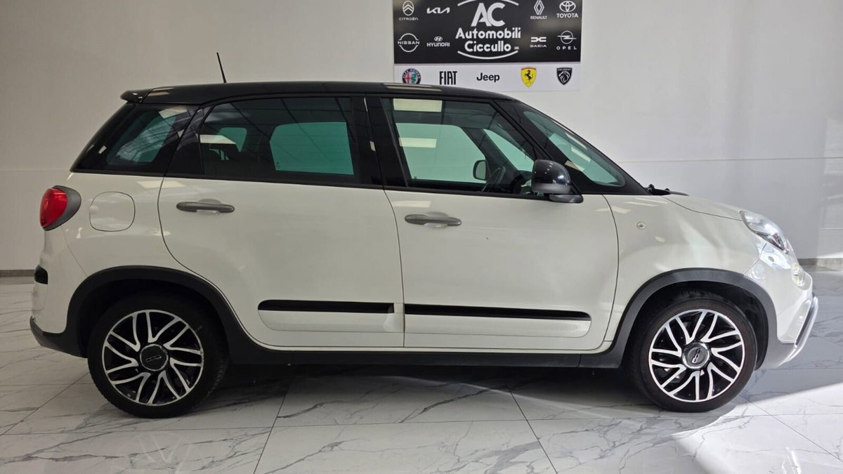 Fiat 500L 1.6 Multijet 120 CV Cross (10)