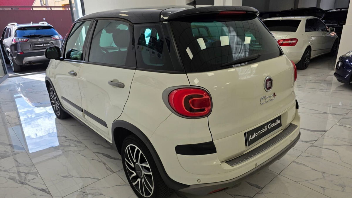 Fiat 500L 1.6 Multijet 120 CV Cross (11)