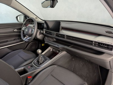 Jeep Avenger 1.2 turbo Summit fwd 100cv (7)