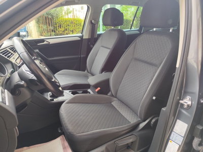 Volkswagen Tiguan Allspace 2.0 tdi R-Line 150cv dsg (12)