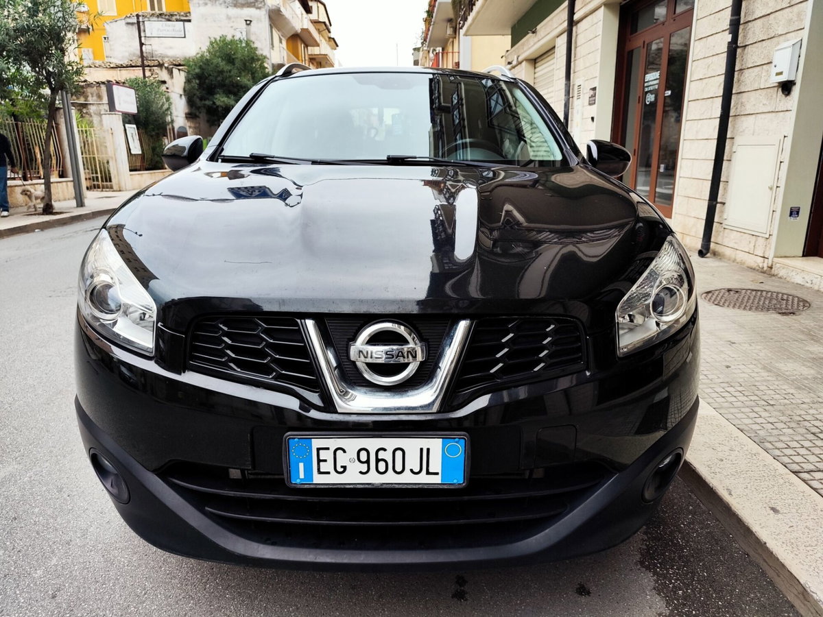 Nissan Qashqai 2.0 dCi DPF n-tec (2)
