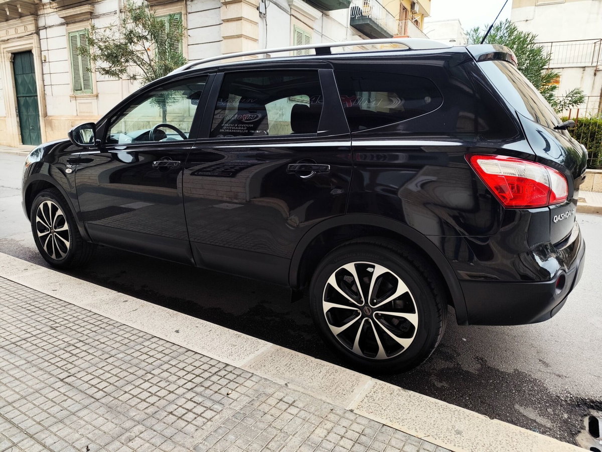 Nissan Qashqai 2.0 dCi DPF n-tec (6)
