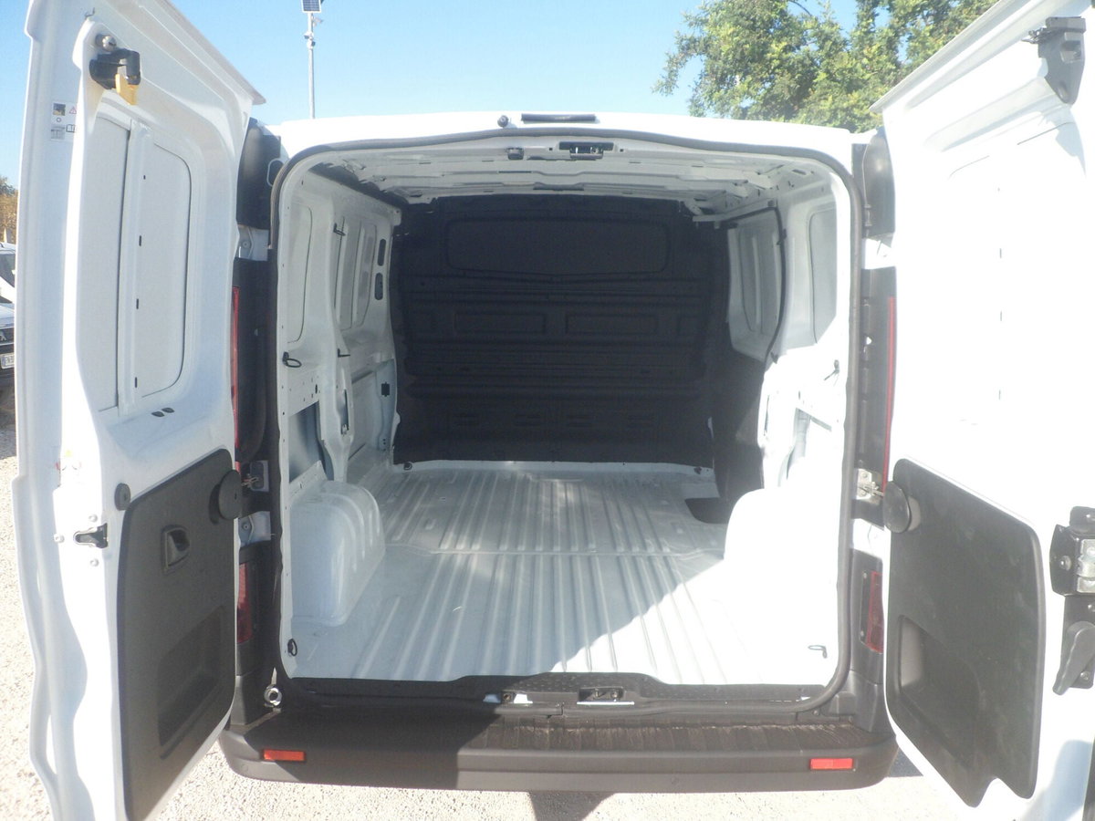 Renault Trafic Furgone T27 1.6 dCi 120CV S&S PC-TN Furgone (7)