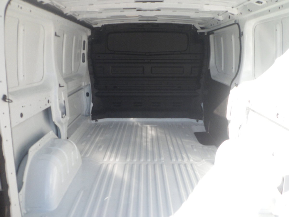 Renault Trafic Furgone T27 1.6 dCi 120CV S&S PC-TN Furgone (8)