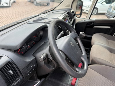 Peugeot Boxer Furgone 330 2.2 BlueHDi 120 S&S PC-TN Furgone Premium (12)