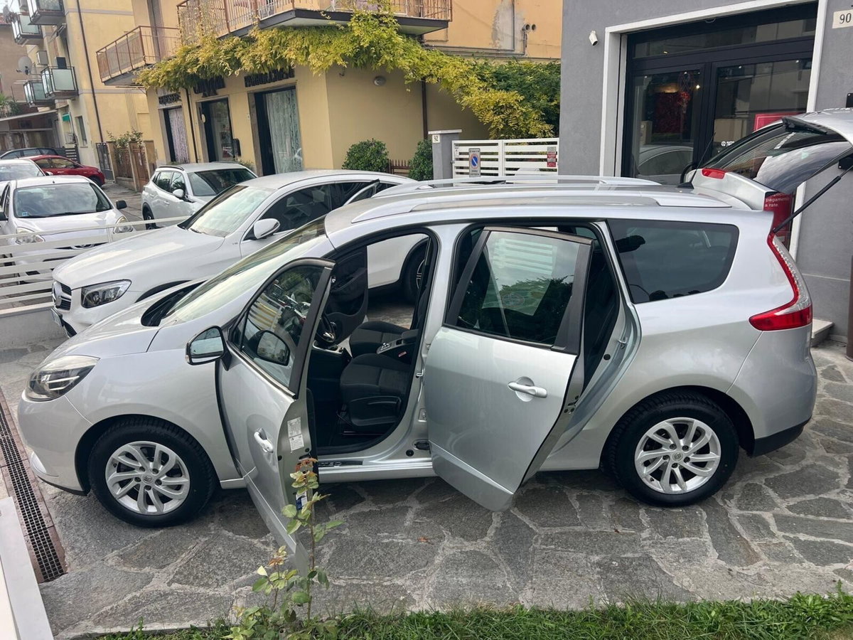 Renault Scenic E-Tech Electric XMod 1.5 dCi 110CV Start&Stop Energy (7)