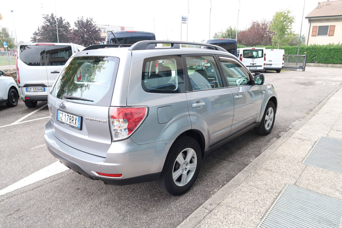 Subaru Forester 2.0XS AT 4N (6)