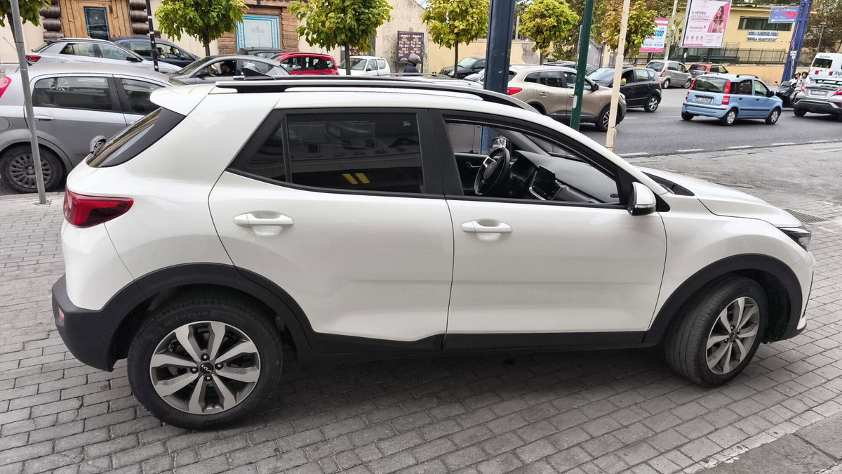 Kia Stonic 1.2 mpi Style 79cv (5)
