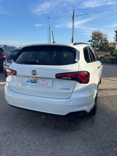 Fiat Tipo Station Wagon Tipo 1.6 Mjt S&S SW Lounge (7)
