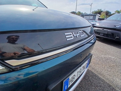 Byd Atto 2 DM-i 1.5 phev Boost 212cv (10)