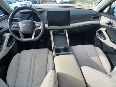 Byd Atto 2 DM-i 1.5 phev Boost 212cv (20)