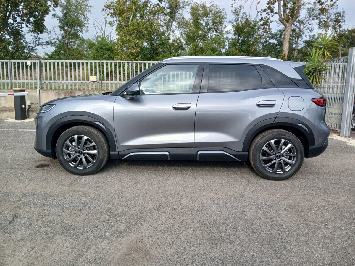 Byd Atto 2 DM-i 1.5 phev Boost 212cv (8)