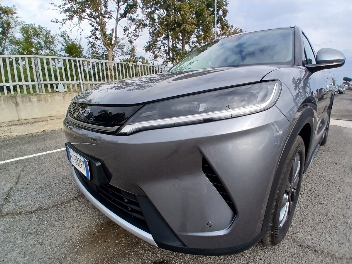 Byd Atto 2 DM-i 1.5 phev Boost 212cv (9)