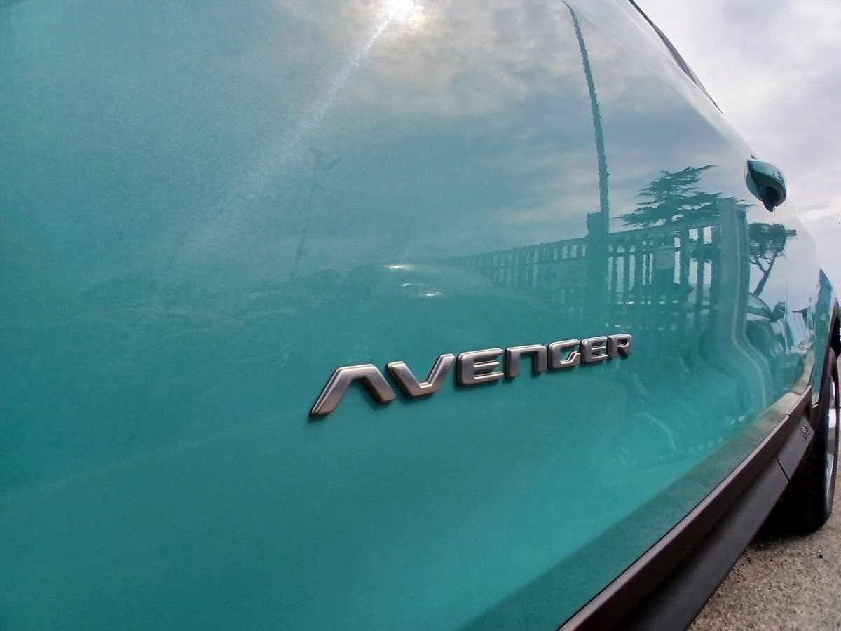 Jeep Avenger 1.2 turbo Altitude fwd 100cv (12)
