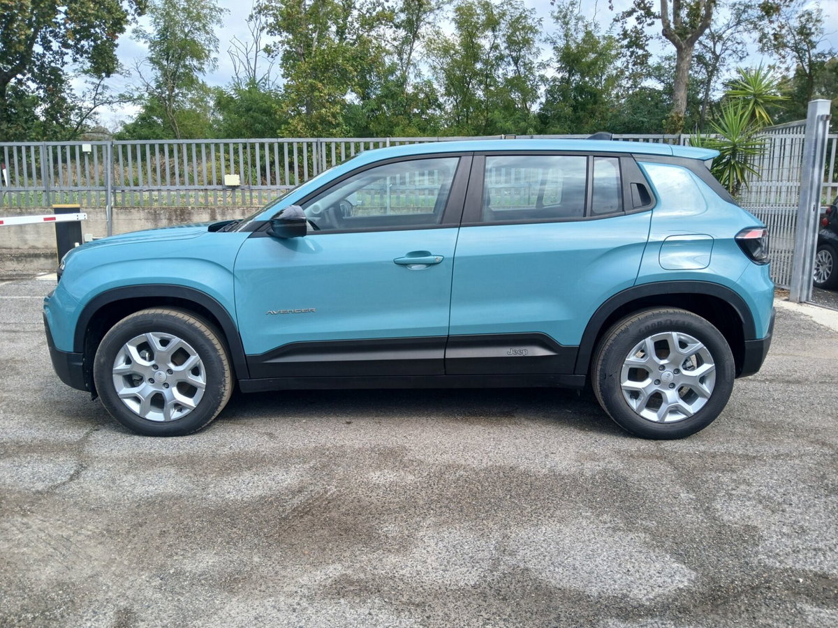 Jeep Avenger 1.2 turbo Altitude fwd 100cv (8)