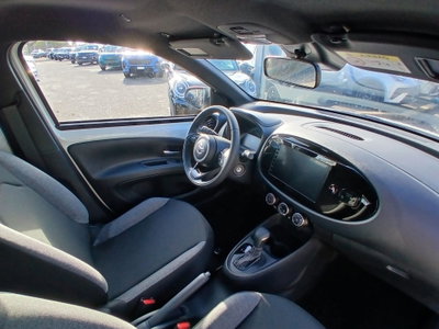 Toyota Aygo X 1.0 VVT-i 72 CV 5p. Undercover S-CVT (19)