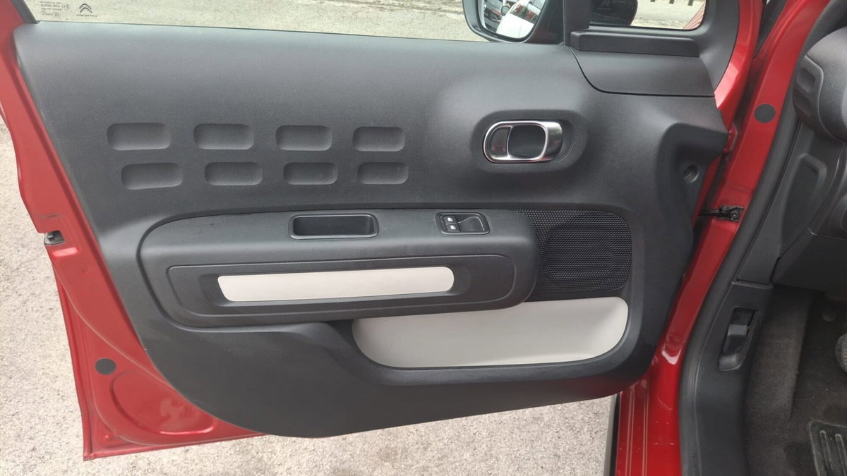 Citroen C3 PureTech 83 S&S You (8)