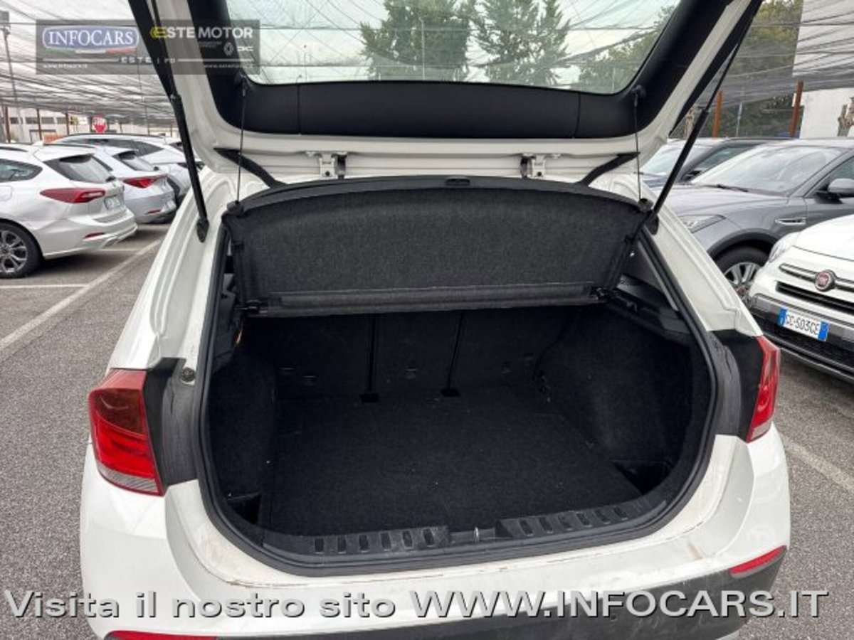 BMW X1 xDrive20d Attiva (15)