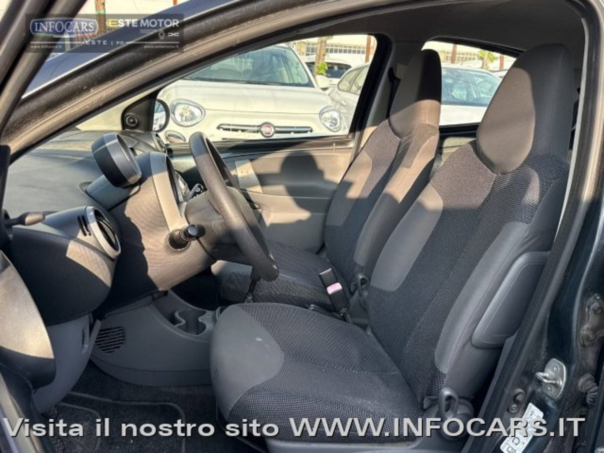 Peugeot 107 68CV 5p. Desir (5)