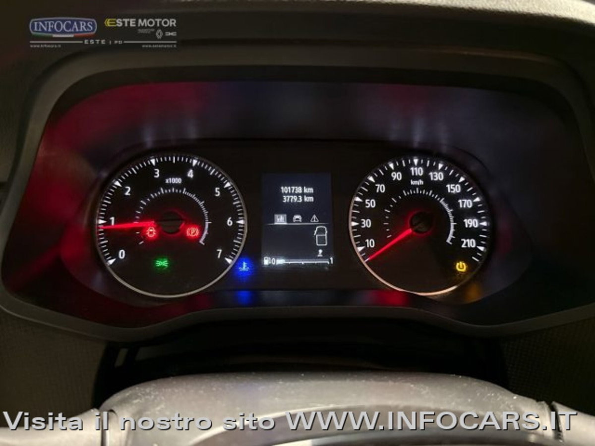 Nissan Primastar 2.0 dCi 110CV PL-TN Bus (13)