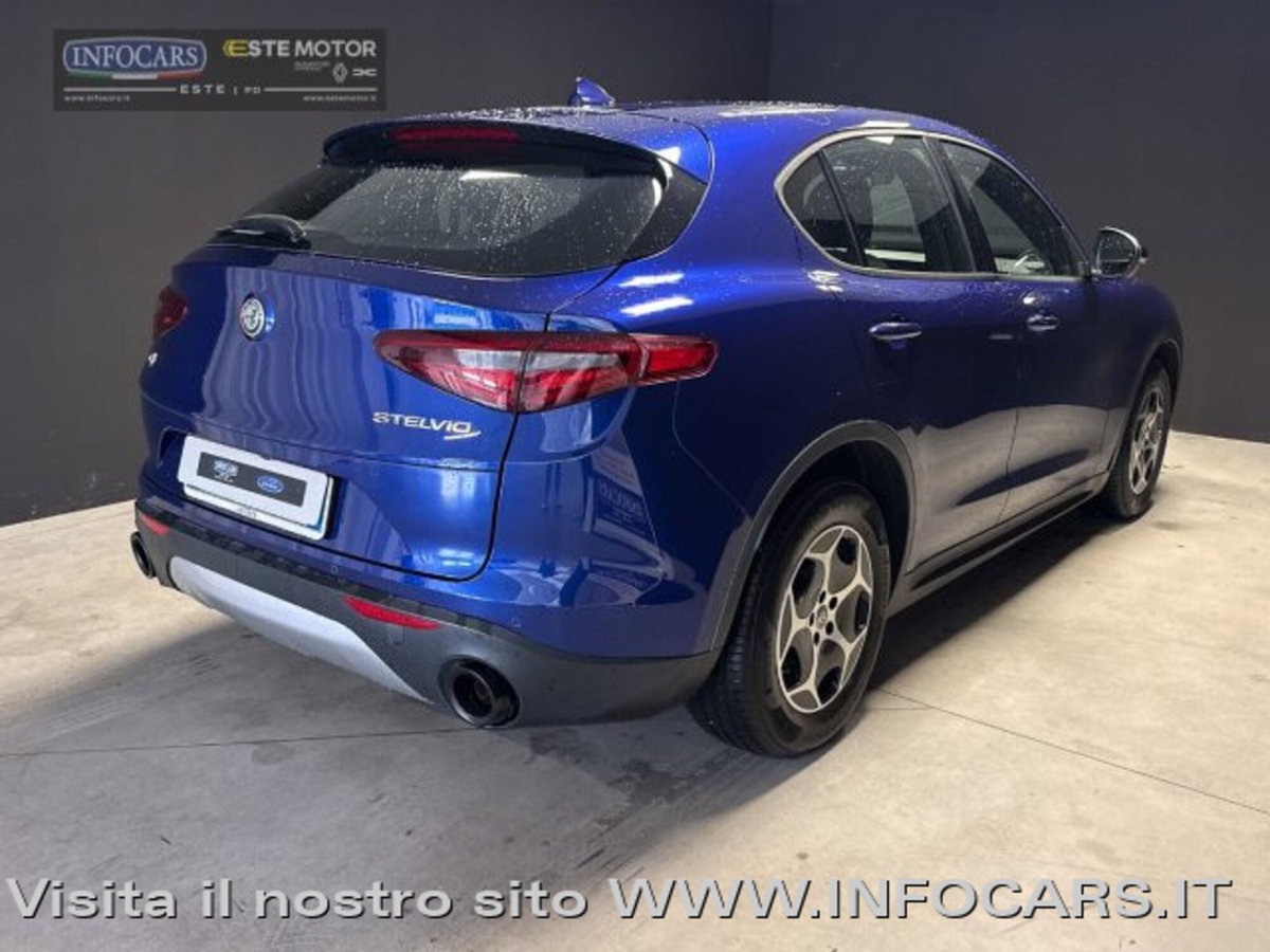 Alfa Romeo Stelvio Stelvio 2.2 Turbodiesel 190 CV AT8 Q4 Super Business (4)