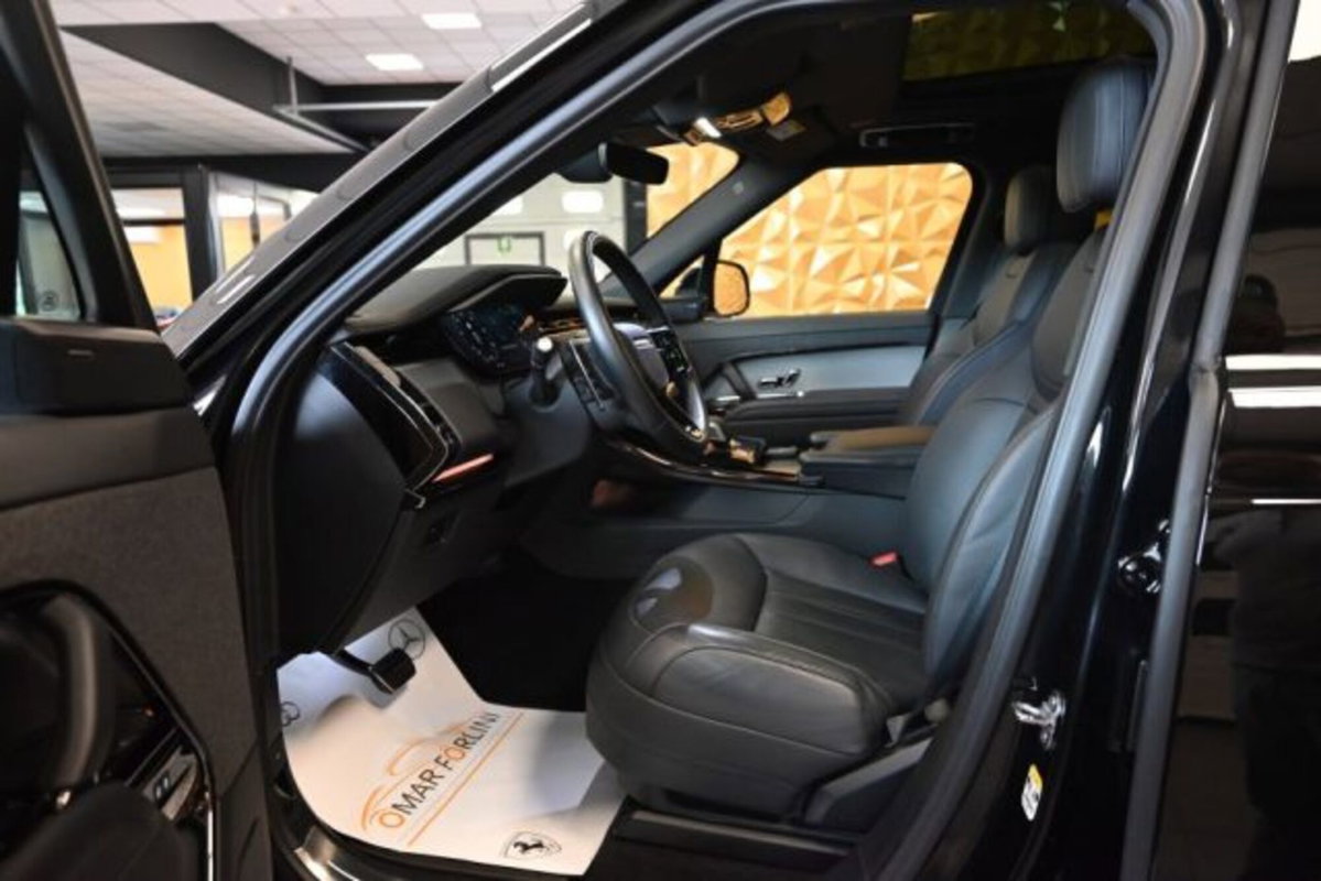 Land Rover Range Rover Sport 3.0d i6 mhev Dynamic HSE awd 250cv auto (9)