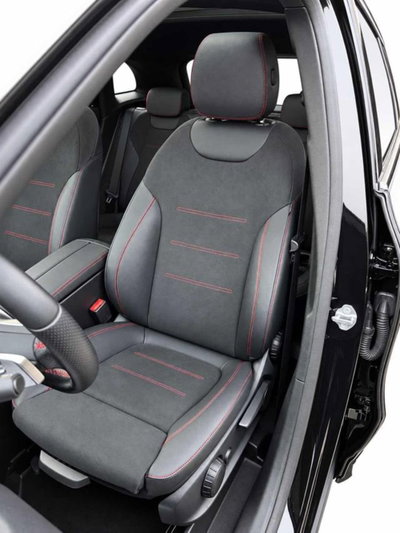 Mercedes-Benz GLA SUV 200 d Automatic Premium (13)