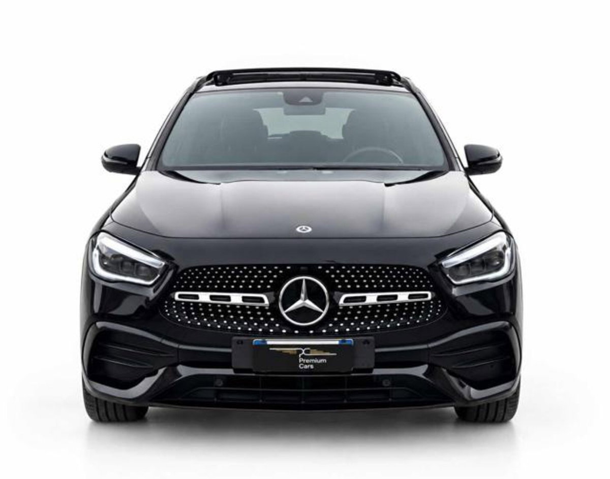 Mercedes-Benz GLA SUV 200 d Automatic Premium (2)