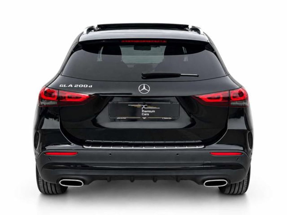 Mercedes-Benz GLA SUV 200 d Automatic Premium (4)