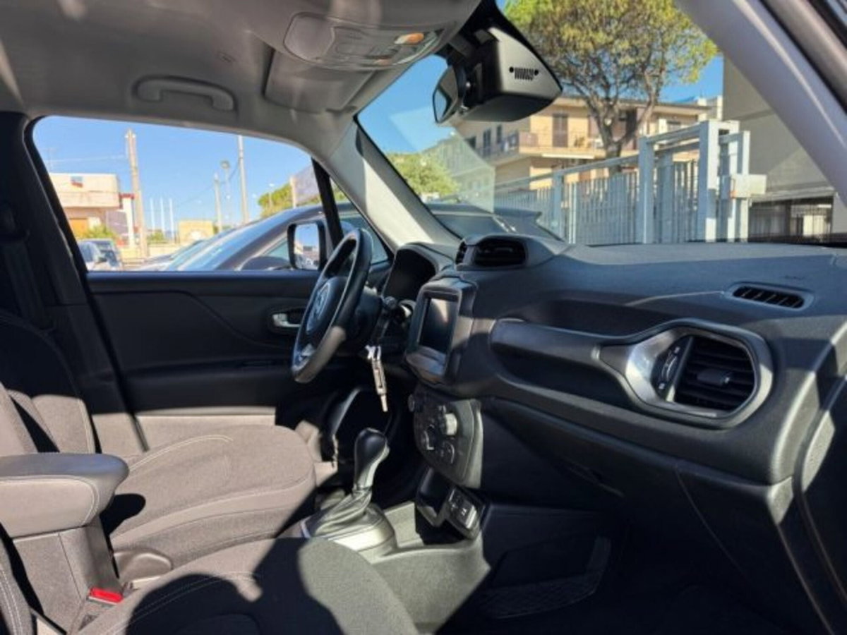 Jeep Renegade 1.6 Mjt DDCT 120 CV Limited (6)